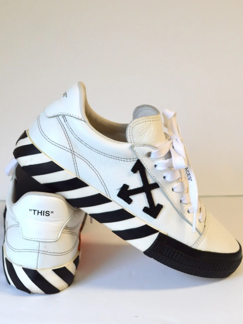 Off white leather Sneaker shoes white with white and black and orange size 40